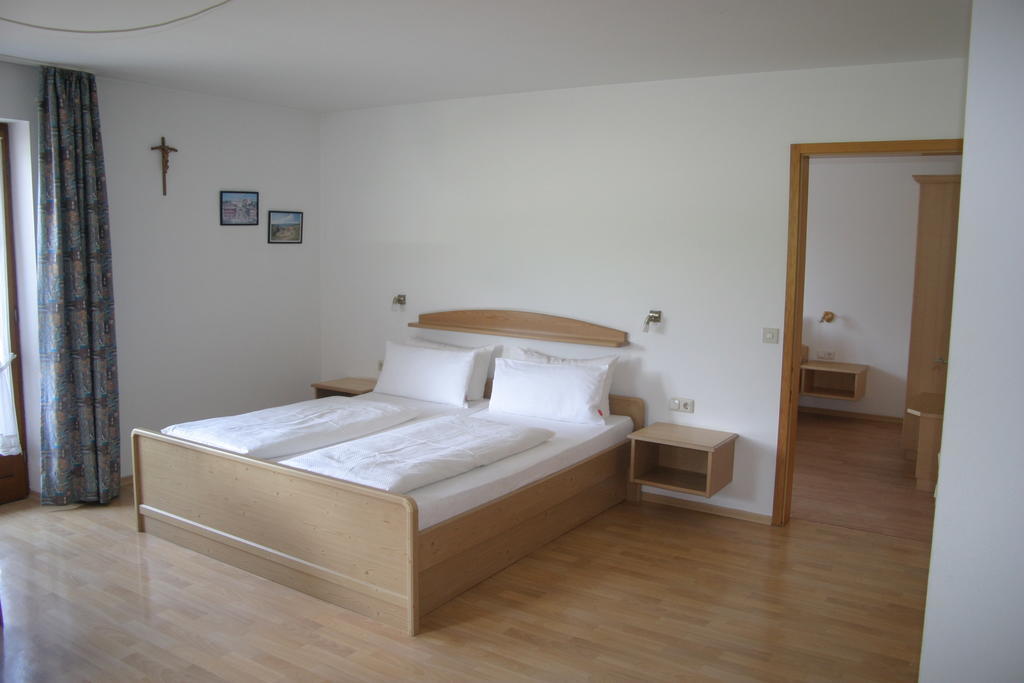 Gaestehaus Elisabeth Schwangau Habitación foto
